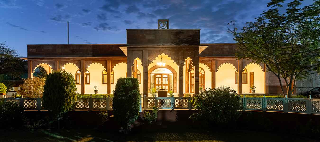 The Royale Haveli